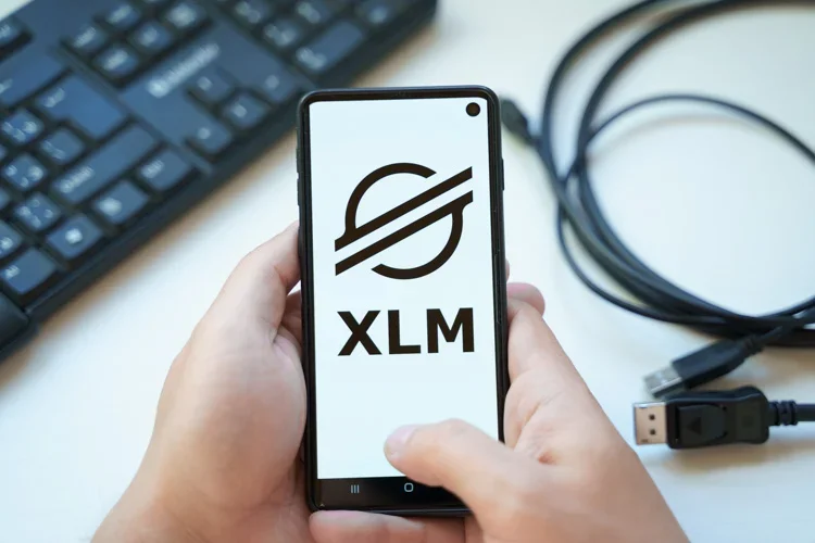 Криптовалюта XLM является системообразующей в сети Люминов.