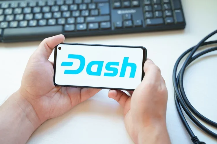 Анонимный DASH подходит для работы со смартфоном.